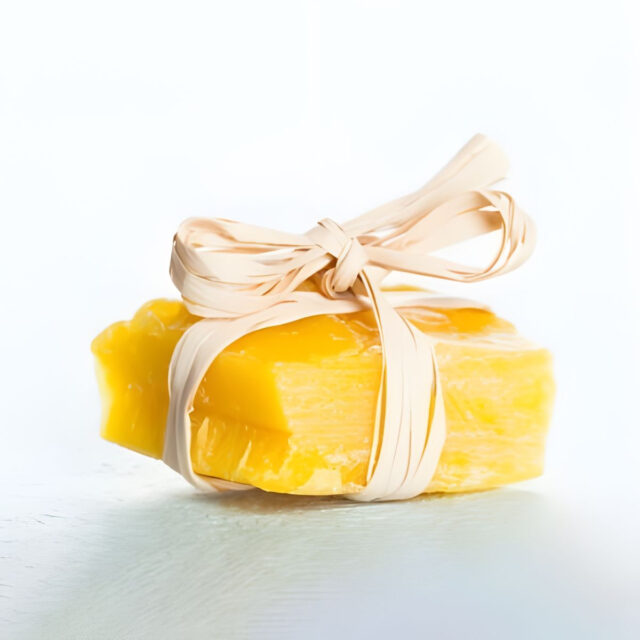 In Awe Blog: Beeswax and its Benefits